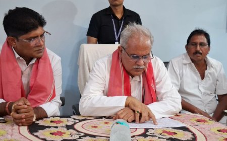 खाद-बीज संकट पर भूपेश बघेल का सरकार पर हमला, सहकारी समितियों का किया निरीक्षण; रमन सिंह ने दी प्राकृतिक खेती की सलाह
