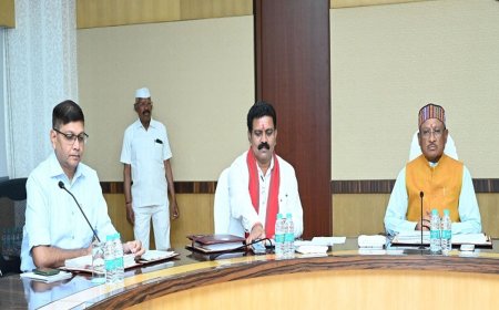 सीएम साय ने देर रात बुलाई मंत्रियों की बैठक, छत्तीसगढ़ की राजनीति में बढ़ीं अटकलें