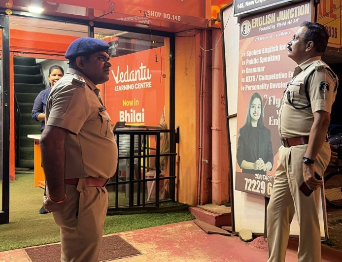 दुर्ग में फायर सेफ्टी नियमों का उल्लंघन: 4 कोचिंग सेंटर सील, 62 संस्थानों को नोटिस जारी