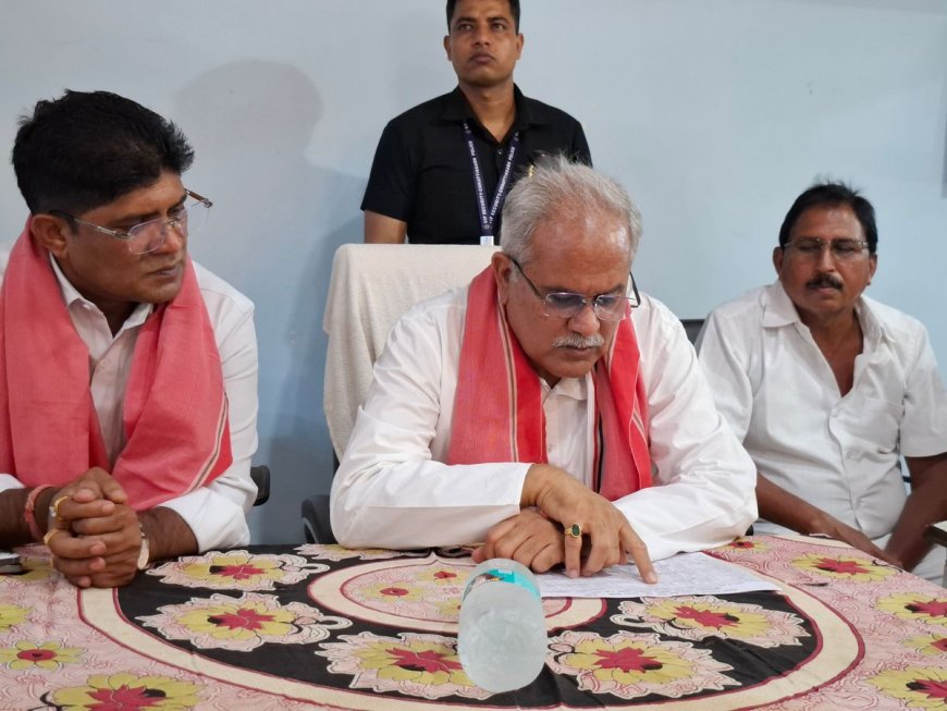 खाद-बीज संकट पर भूपेश बघेल का सरकार पर हमला, सहकारी समितियों का किया निरीक्षण; रमन सिंह ने दी प्राकृतिक खेती की सलाह