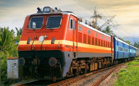 अब स्लीपर कोच में भी मिलेगी बेडरोल सुविधा: दुर्ग-भोपाल अमरकंटक एक्सप्रेस से शुरुआत, ₹40 में चादर और ₹10 में तकिया