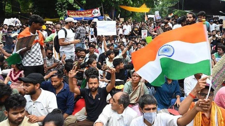 धर्मेंद्र प्रधान ने दिया इस्तीफा, हफ्तों चले छात्र आंदोलनों के बाद शिक्षा मंत्री ने छोड़ा पद