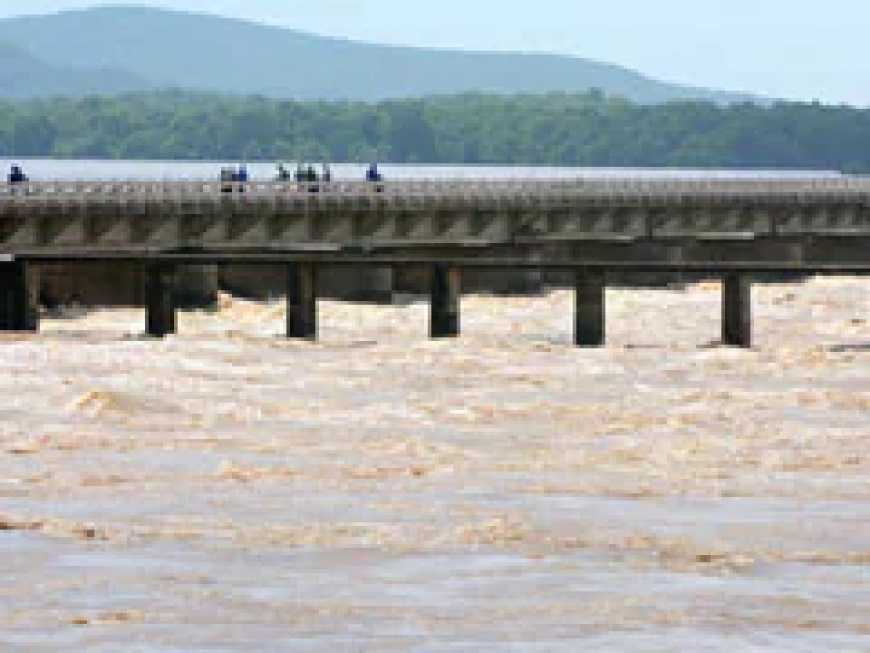 महानदी जल विवाद सुलझाने की दिशा में बड़ा कदम, केंद्र ने छत्तीसगढ़ और ओडिशा के मुख्यमंत्रियों के साथ की बैठक