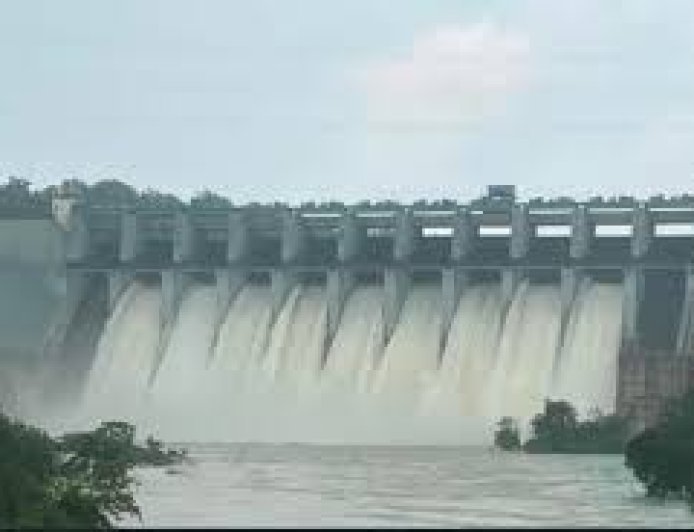 कोरबा में भारी बारिश का कहर, बांगो डैम से 41 हजार क्यूसेक पानी छोड़ा गया