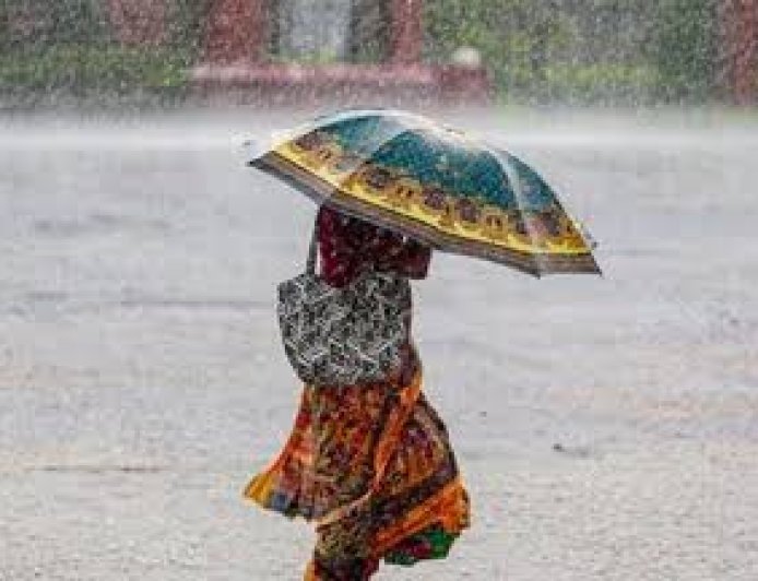 छत्तीसगढ़ के 24 जिलों में भारी बारिश का अलर्ट, 1 सितंबर को वज्रपात की भी चेतावनी; जानें मौसम का पूरा हाल